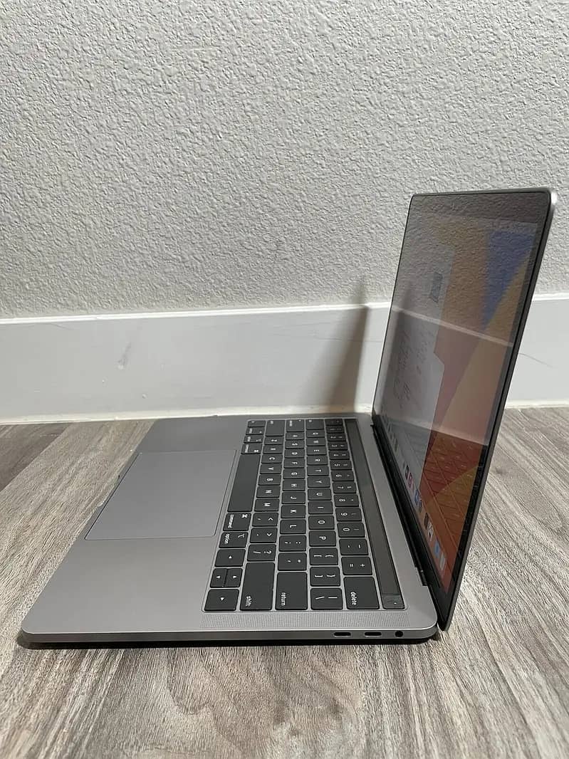 Apple MacBook Pro 2019 Core i5-8th Gen Retina 13" Inch With Touch Bar 3