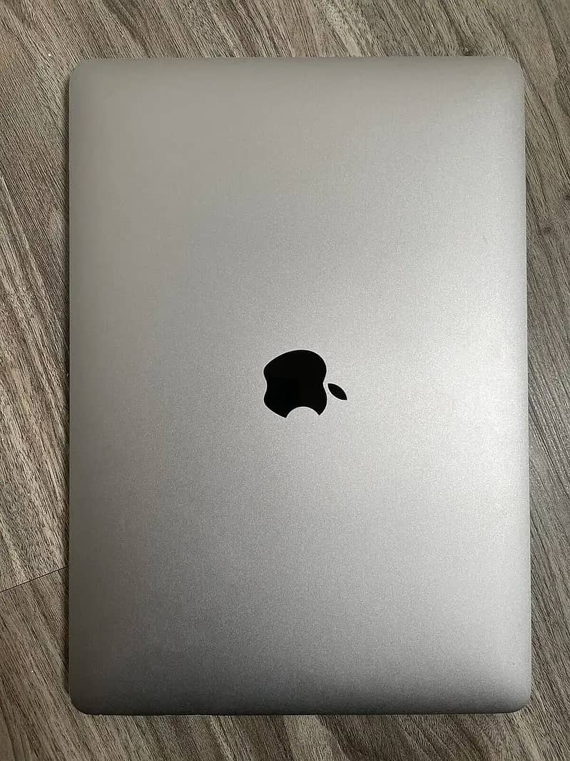 Apple MacBook Pro 2019 Core i5-8th Gen Retina 13" Inch With Touch Bar 4
