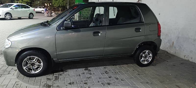 Suzuki Alto 2011 14