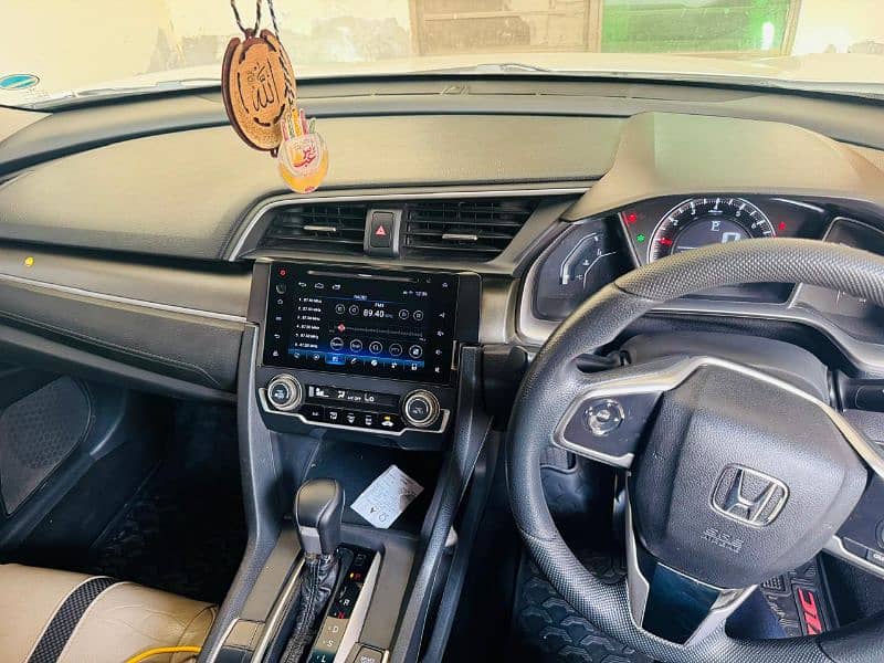 Honda Civic Oriel 2020 3