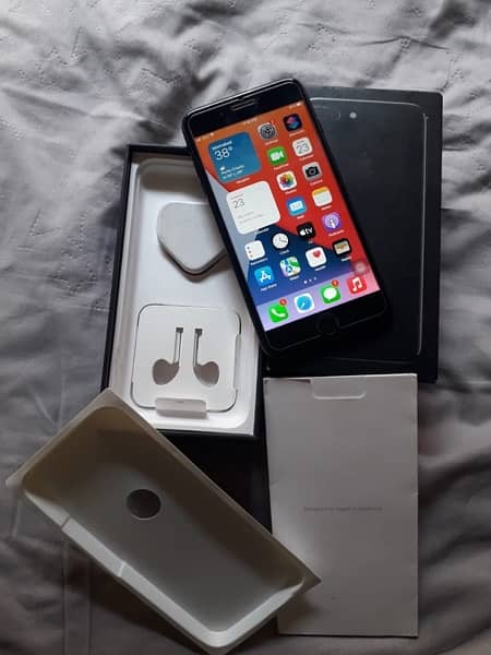 iPhone 7 plus 128gb PTA Approved with Box 0