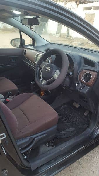 Toyota Vitz Jewela 2011-2015 5