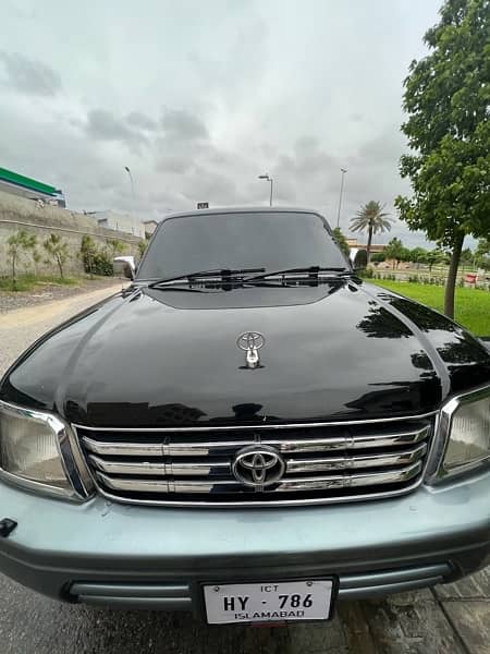 Toyota Prado GX 3.0L Clean Condition 2