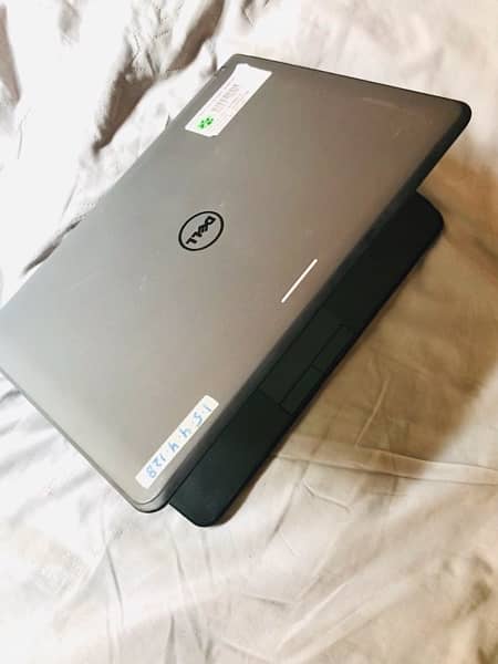 Dell Core i5 4th Generation Laptop 5