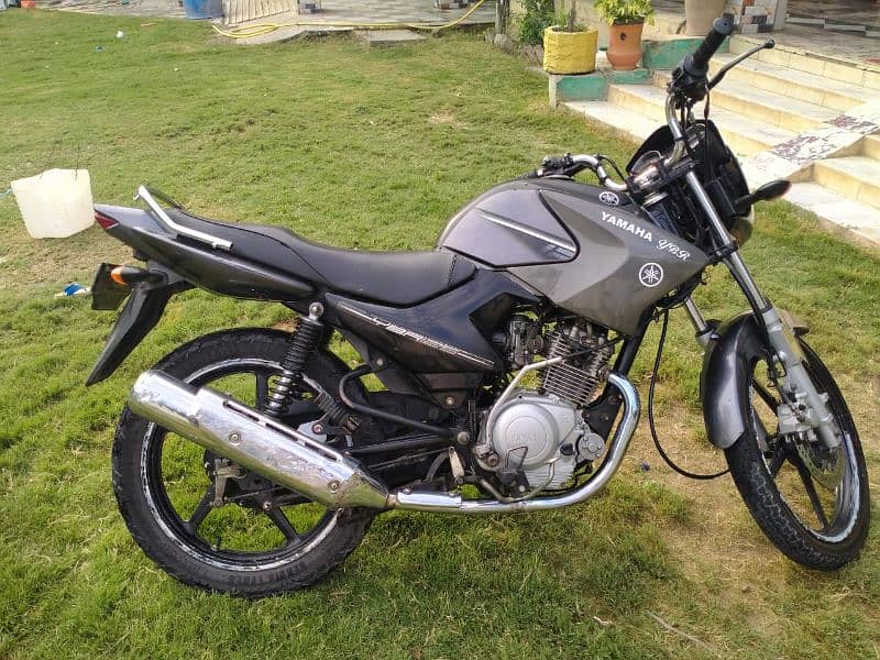 Yamaha YBR 125 (2016) mdl urgent sale 6