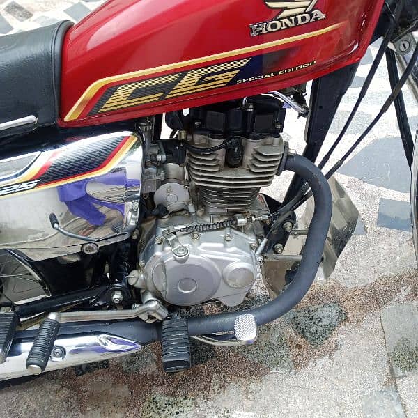 Honda 125 self start 5 gear 22model all punjab number 3