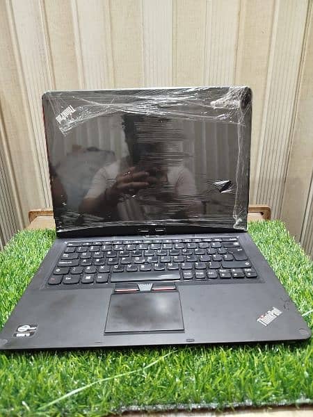 Lenovo Touch core i3 3 generation Laptop 4gb 320gb windows 10 1