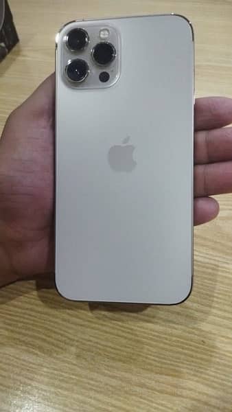 iphone 12 pro max 256GB PTA approved 4