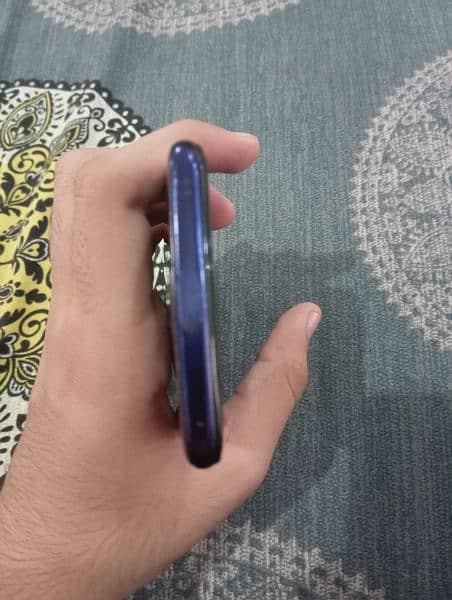 oppo f11 pro 4