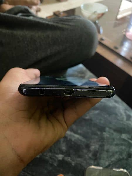 OPPO F11 PRO with cover 3