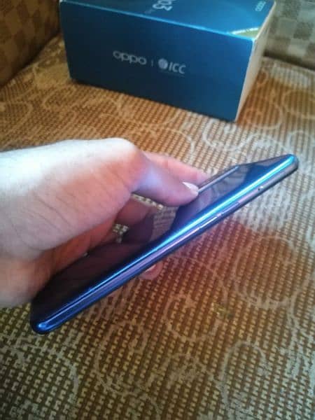 oppo reno 3 pro 8+5/256 with box charger. 5