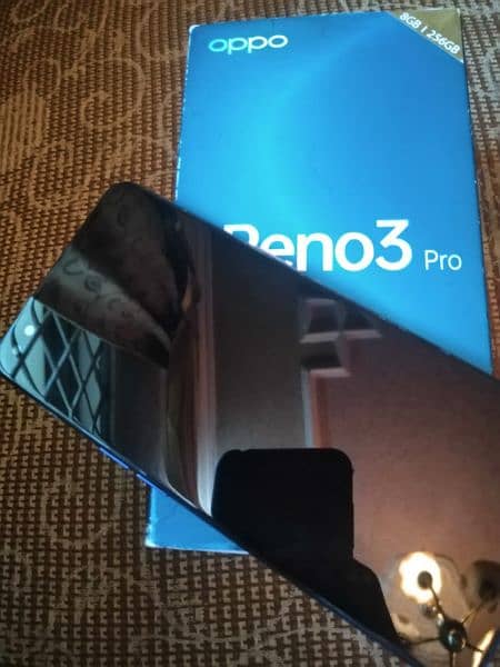 oppo reno 3 pro 8+5/256 with box charger. 7