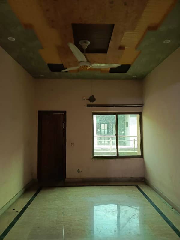 8 marla first floor portion for rent , Lahore medical housing sheme phase 1 main canal road Lahore 9