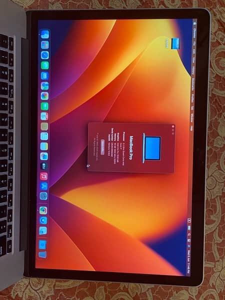 Apple MacBook Pro (Core i7) 16gb/256gb 0