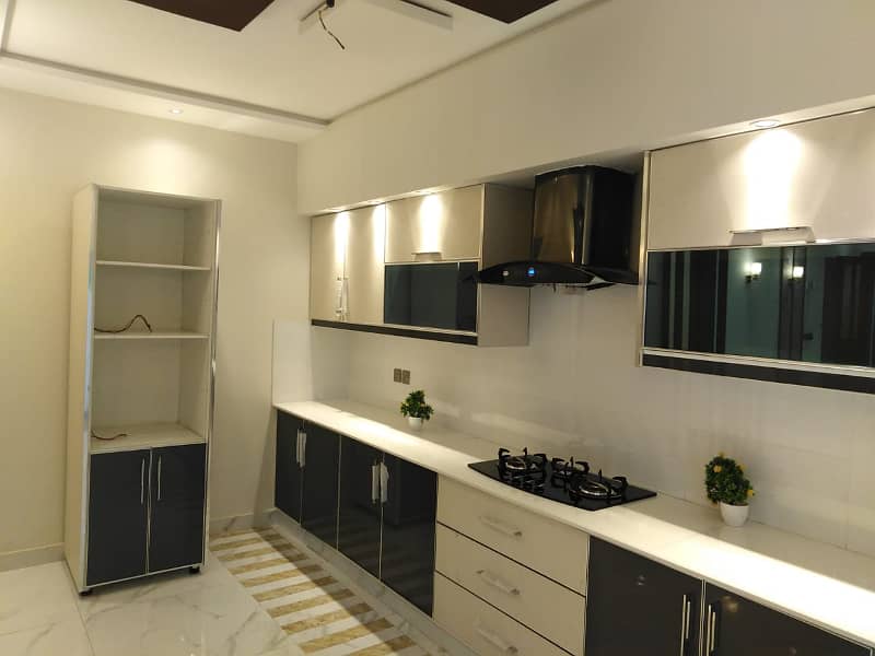 10 Marla Owner Used Best House For Sale In Overseas B Block Bahria Town Lahore 19