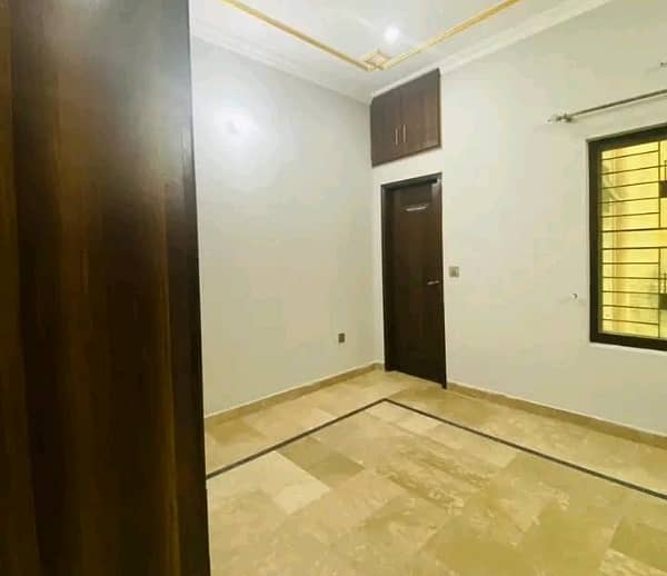 House For sale Situated In Eden Boulevard Housing Scheme 7
