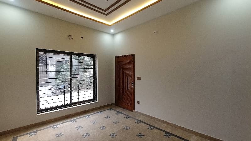 Own A House In 5 Marla Lahore 5