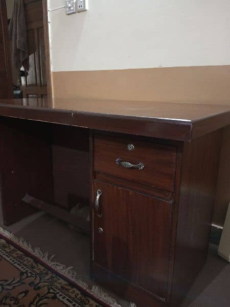 Office wooden table for sale 2