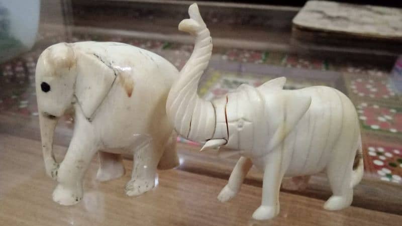 Antique Ivory Elephants 0