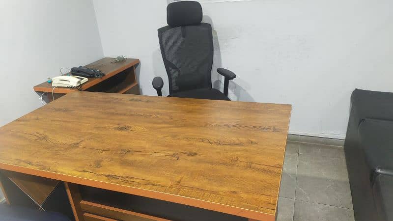 office Table And  side table and chair 2