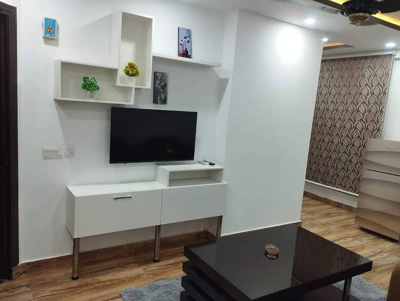 Furnished Apartment Available for rent in Nishtar Block Bahria Town Lahore 5