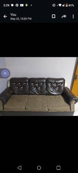 in good quality sofa set 0