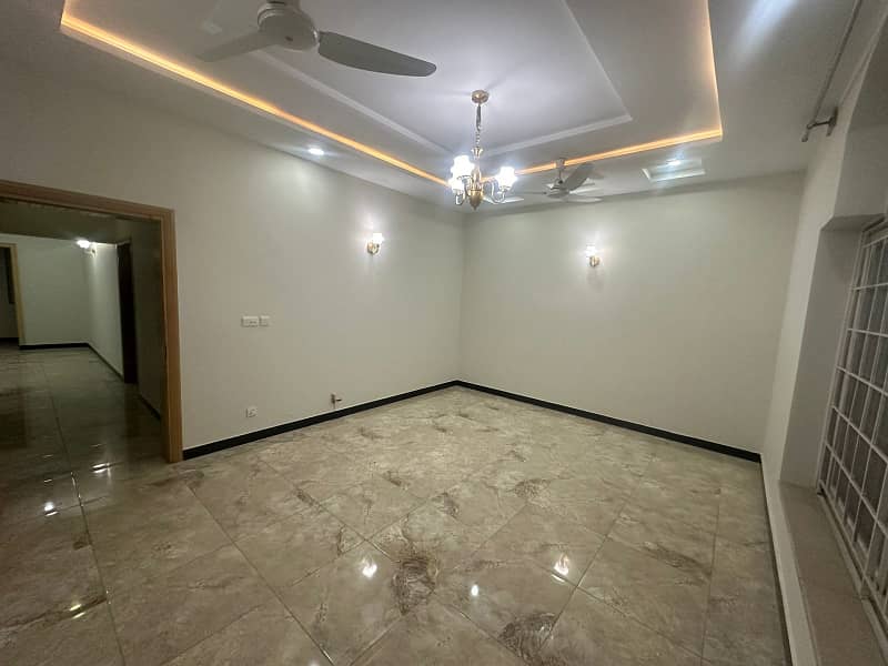 14 Marla Upper Portion Available For Rent In G-13 Islamabad 2