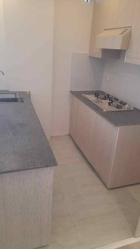 1BED BREAND NEW STUDIO APARTMENT READY TO MOVE FOR SALE IN SECTOR E IQBAL BLOCK BAHRIA TOWN LAHORE 1