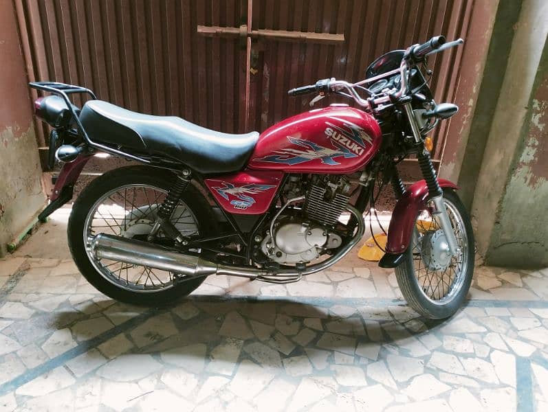 Suzuki GS150 Se 0