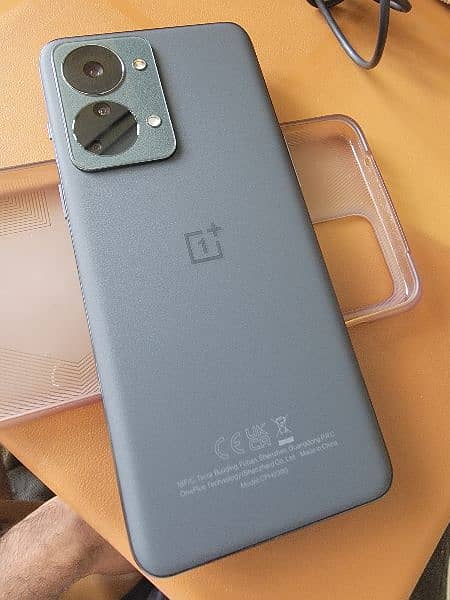 OnePlus Nord 2T 0