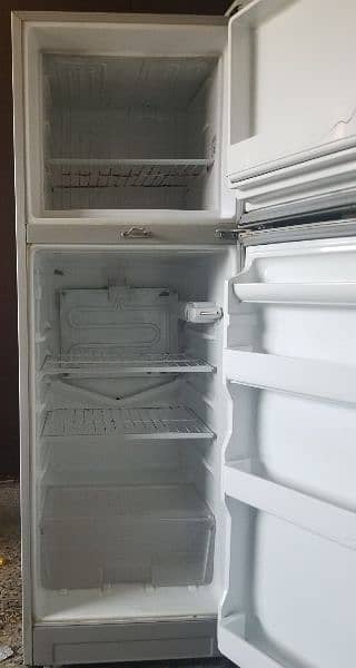 Dawlance refrigerator 0