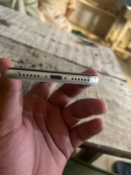 IPhone SE 10 by 10 condition pta proved 6