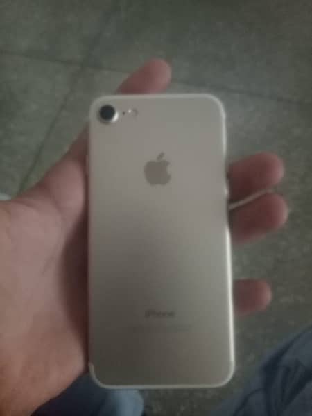 I phone 7 brand new condition waterpack non pta bypass for sale 8