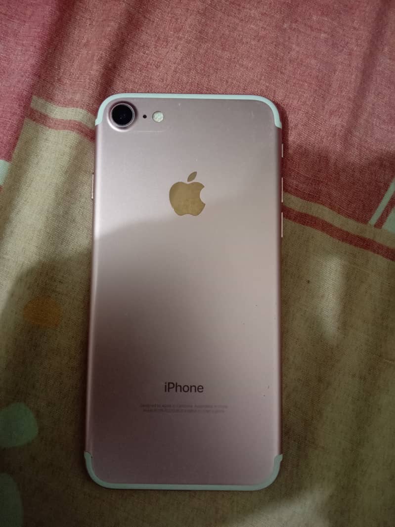 Iphone 7 official pta 5