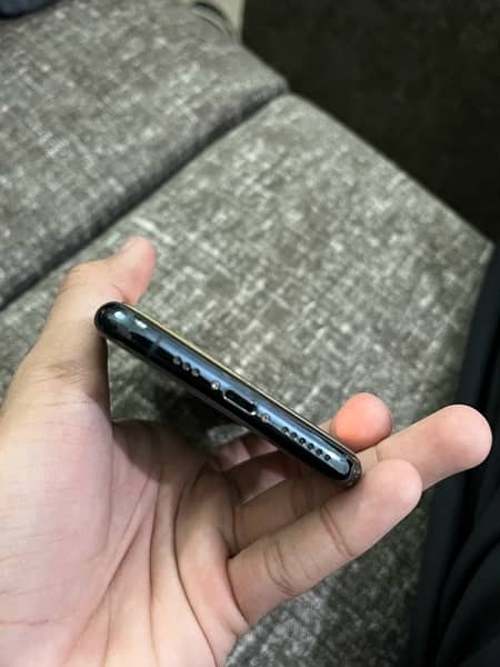 iphone 11pro PTA APPROVED 3