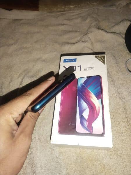 VIVO Y11 3GB 32GB MEMORY WITH ORIGINAL BOX 5