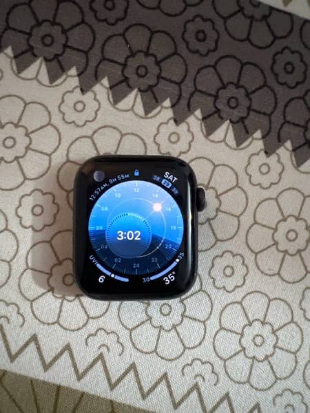 Apple Watch SE | 44 MM | GPS | Aliminum & Cermaic Case 0