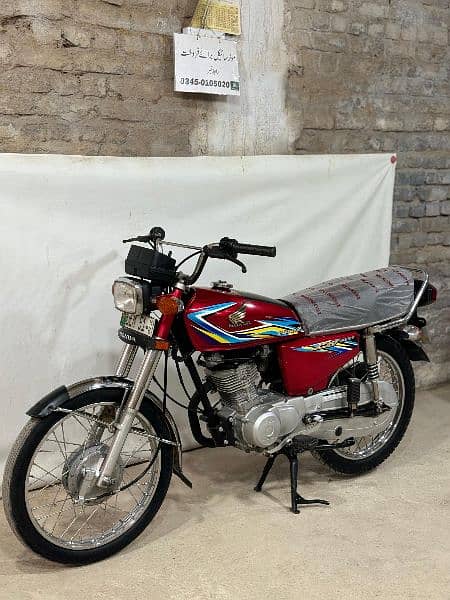 Honda 125 2018 Model 2 Digit Golden number 3