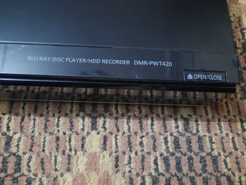 Panasonic Bluray player 500gb hard drive built in 0