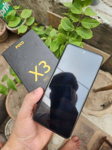 Mi Poco x3 with box charger 1