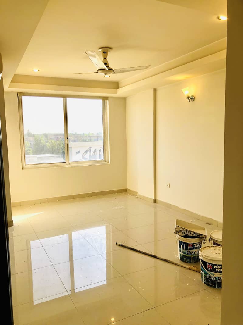 3 Bedrooms Unfurnished Apartment For Rent In Executive Heights F-11 Markaz 10