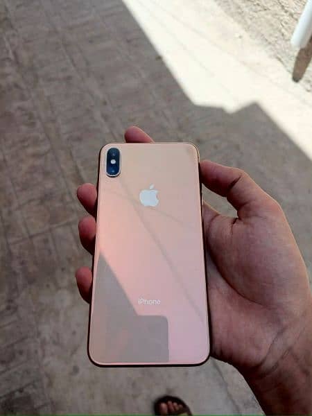 I phone xs max 0