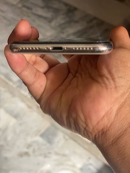 iPhone X for Sale 4