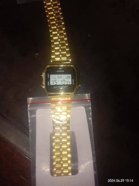Casio gold watch with box 0