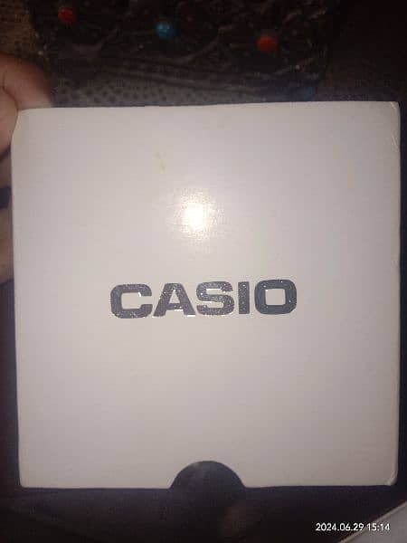 Casio gold watch with box 1