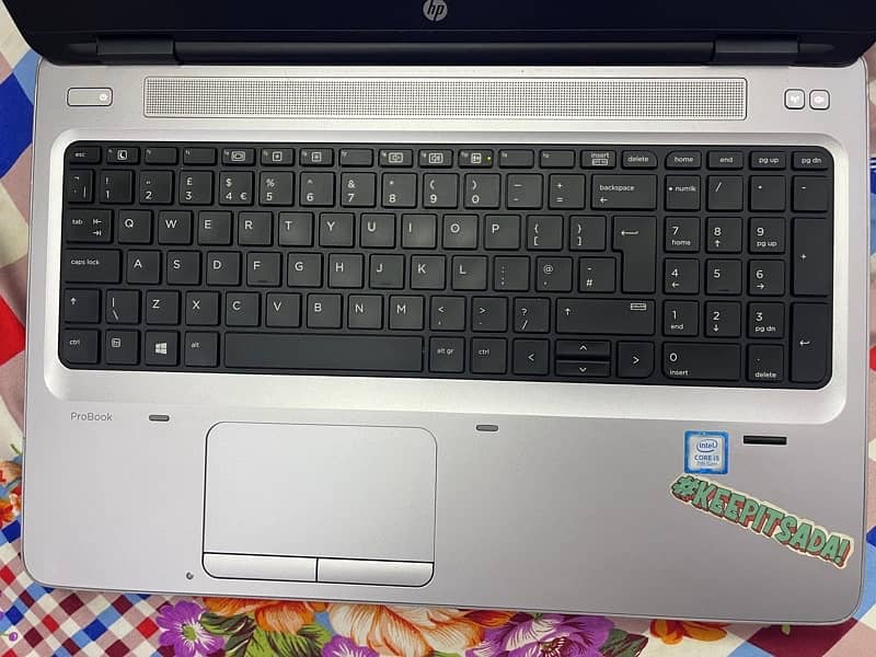 HP core i5 7th generation 1