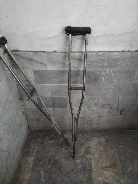 crutch Aluminum baisakhi pair Use Price 2