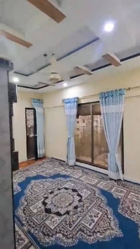 Gulshan-E-Iqbal Block 13/A 1000 Square Feet Flat Up For Sale 0