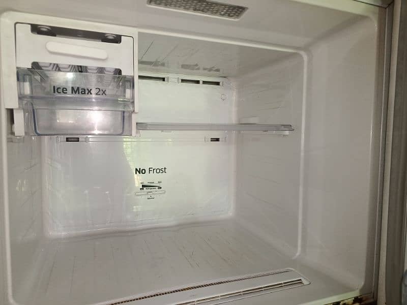 Samsung Refrigerator Non frost 6