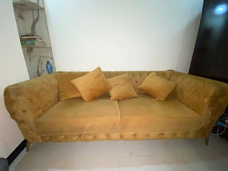 sofa for sale 0